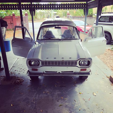 GID HEXTAIL's MK1 ESCORT VAN! 😃