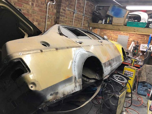 LEWIS MARSH's MK2 ESCORT PROJECT welding complete! 😃