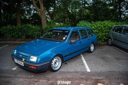 ANYBODY IN THE MARKET FOR A SIERRA ESTATE??? 😃