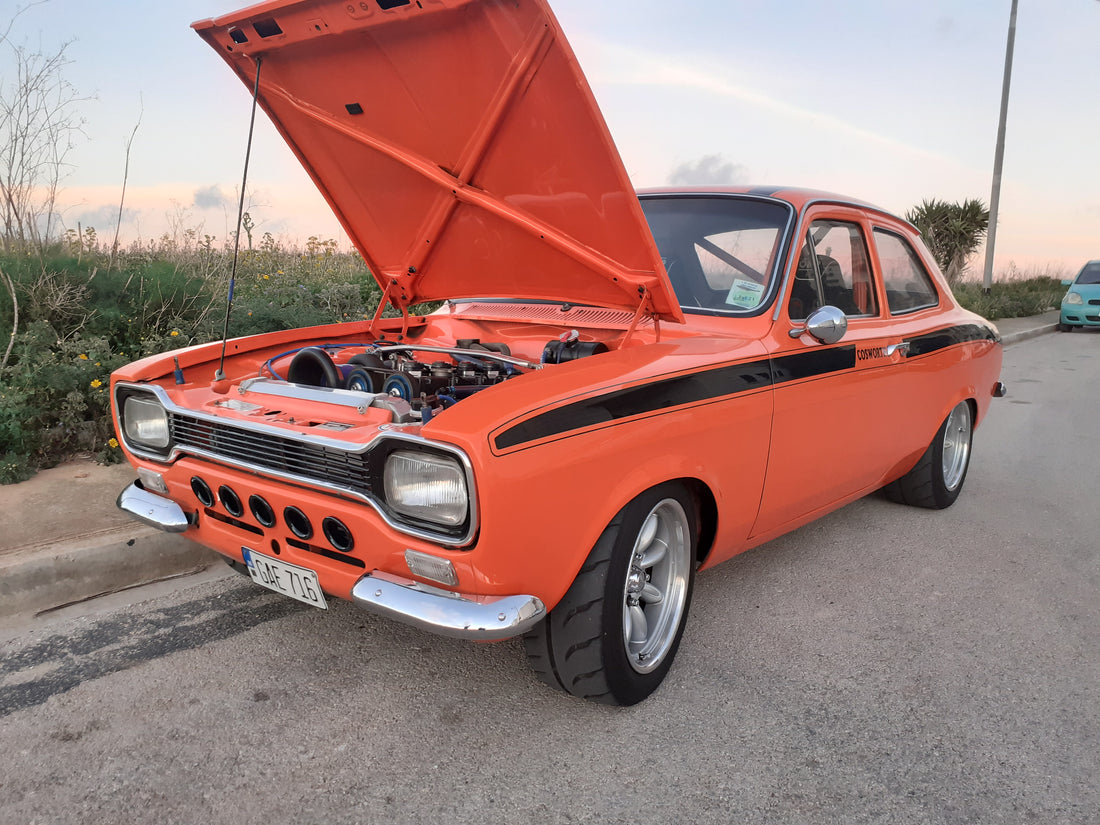 JOSEPH MICALLEF's COSSIE POWERED MK1 ESCORT! 😃