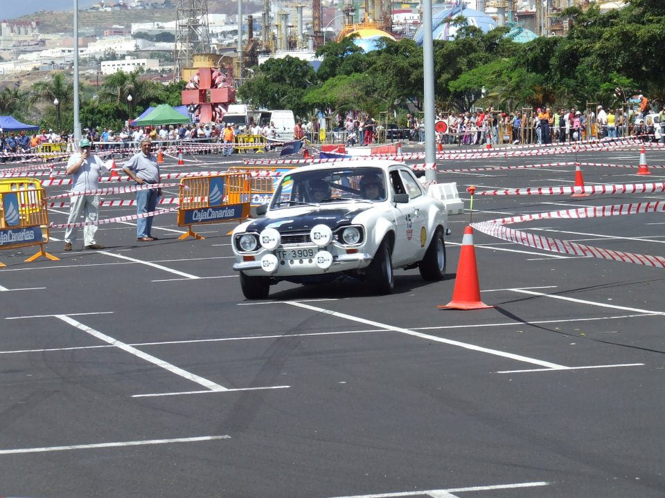 CESAR AIRAM's 2 MK1 ESCORTS! 😃