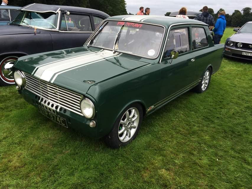 JASON HUSKINSON's ZETEC POWERED VAUXHALL VIVA! 😃