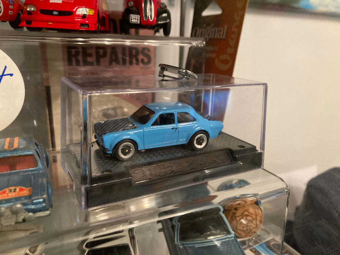 CUSTOM 1:64 SCALE 'ESTHER' MODEL! 👍