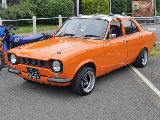 BEN & KEVIN ALDERTON's FLEET OF OLD SKOOL FORDS! 😃