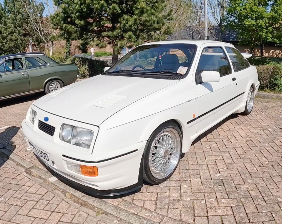 MORE CARBON!! 😃  AND A MONSTER CAPRI! 😃