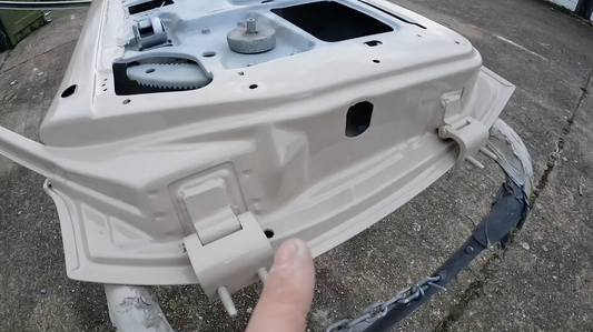 'HEIDI' UPDATE! MORE BITS NOW PAINTED BEIGE!