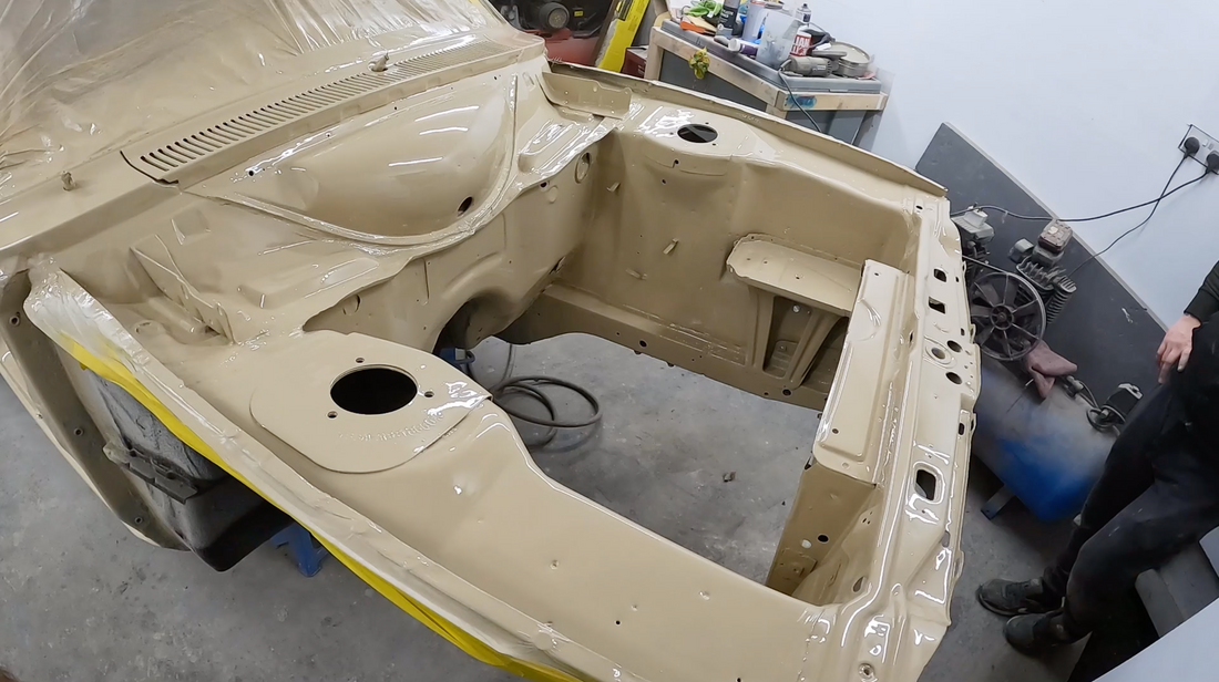 'HEIDI'S' ENGINE BAY AND DOOR SHUTS LOOK AWESOME!! 😃