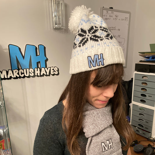 'MH' BOBBLE BEANIE HAT