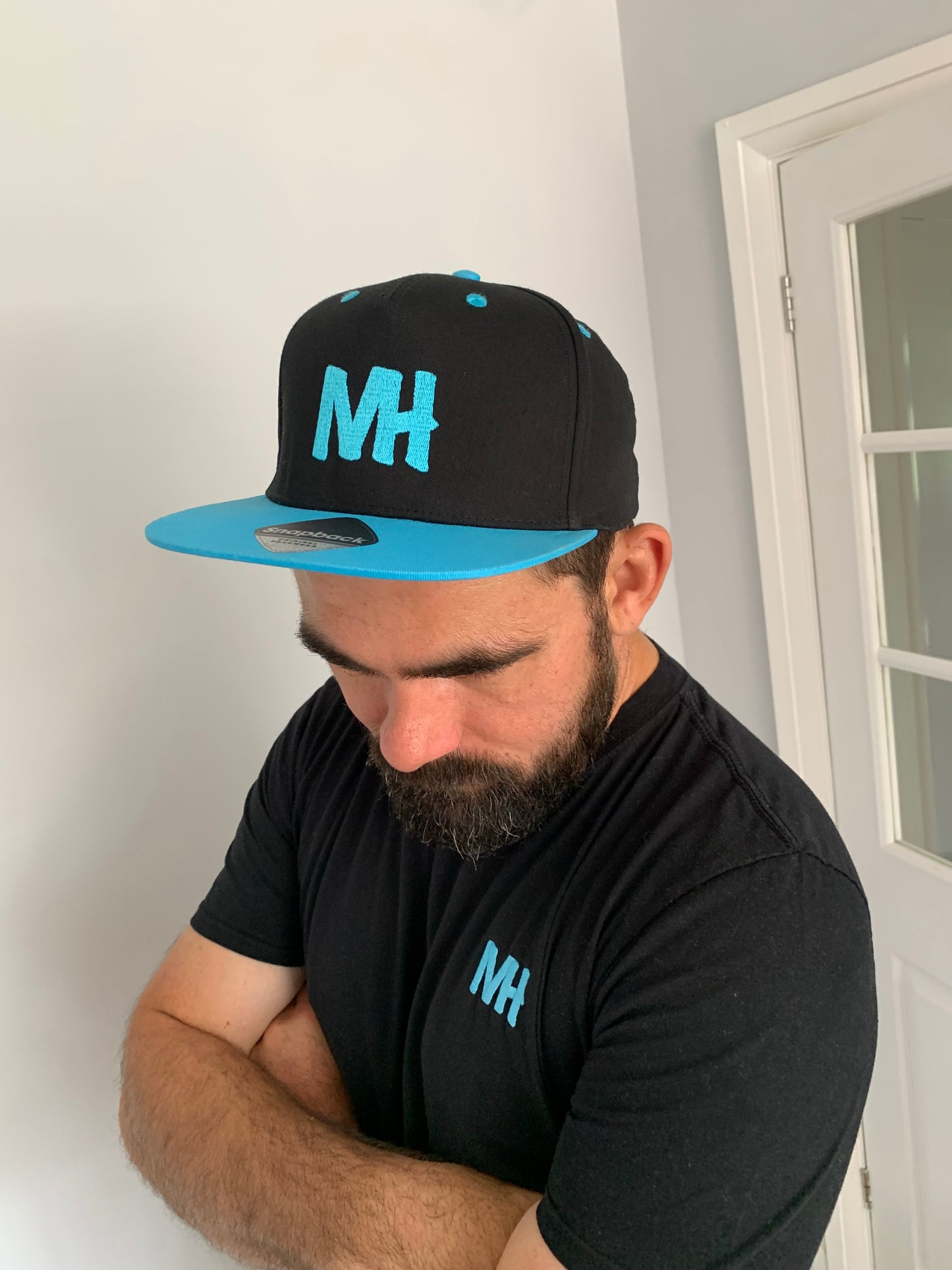 OFFICIAL 'MH' CONTRAST SNAPBACK CAP