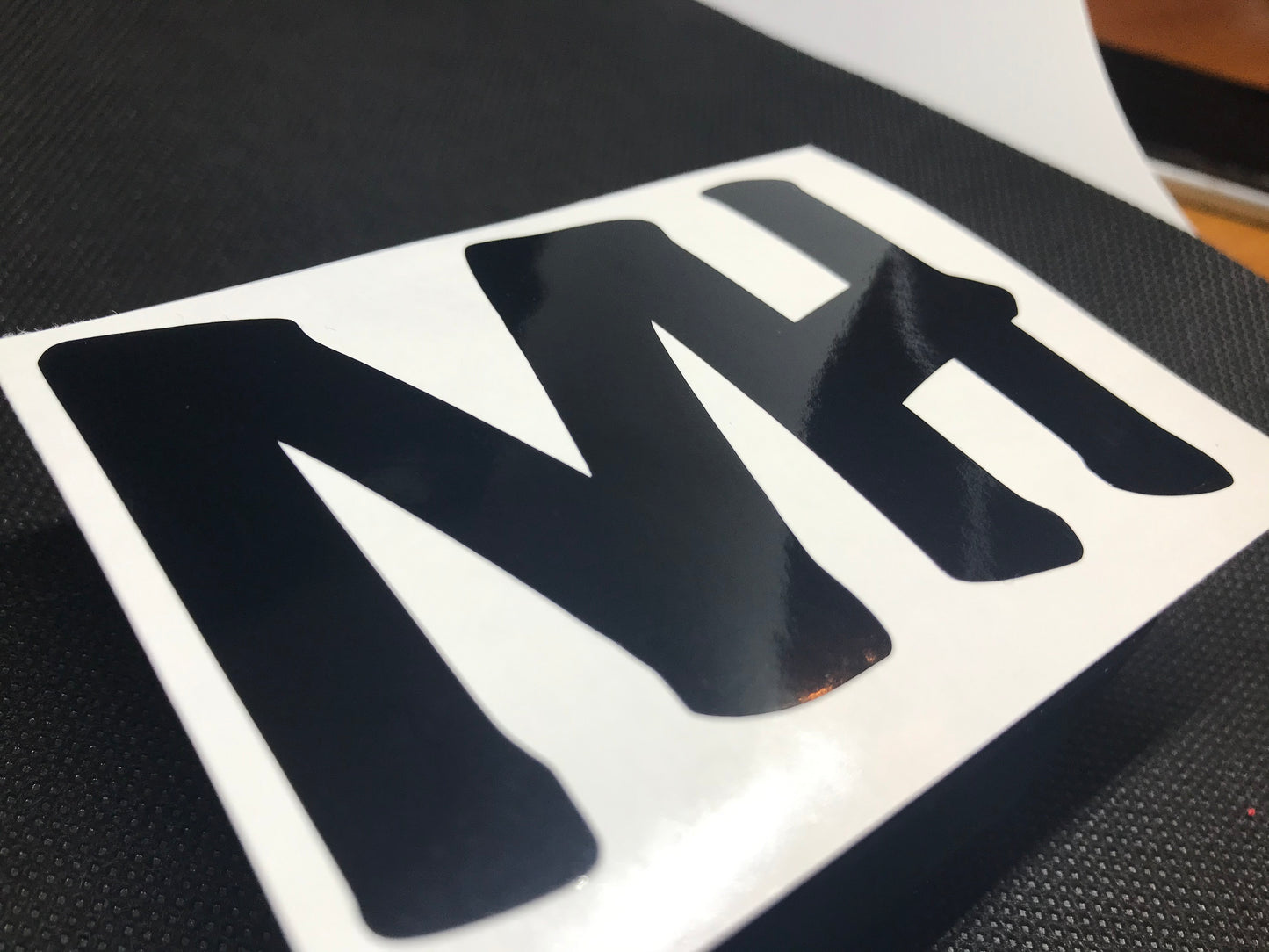 'MH' VINYL DECAL *BLACK*